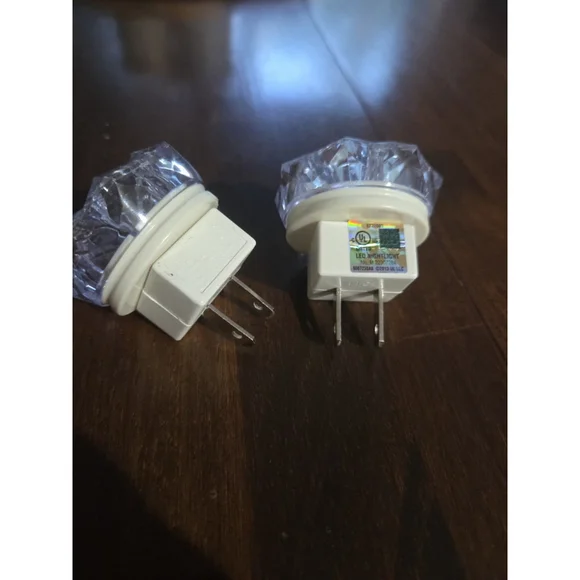 Pair GE Snowflake Shape Night Light Clear w Wall Plug In General Electric - Picture 4 of 5